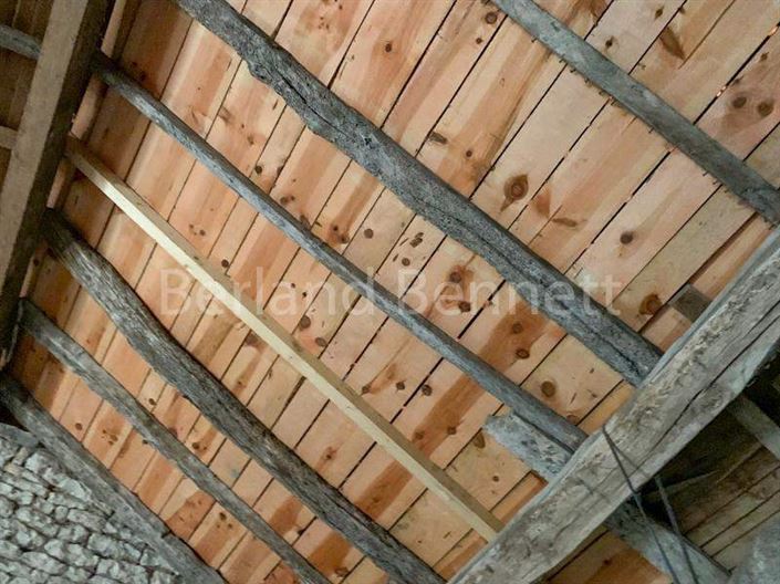 Image No.17-4 Bed House for sale