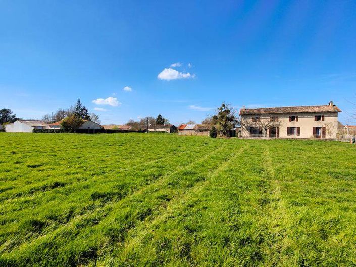 Image No.21-Maison de 2 chambres à vendre à Lezay