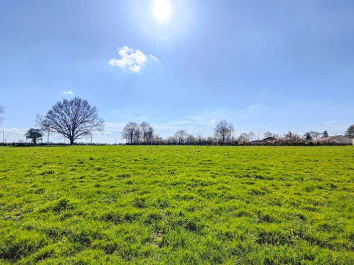 Image No.23-Maison de 2 chambres à vendre à Lezay