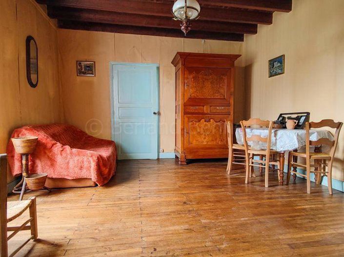 Image No.6-Maison de 2 chambres à vendre à Lezay