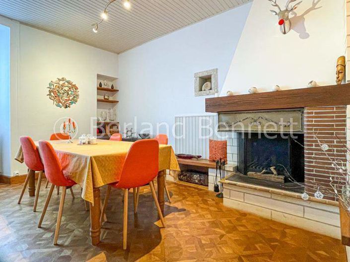 Image No.5-4 Bed House for sale