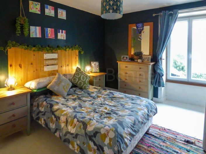 Image No.9-2 Bed House for sale