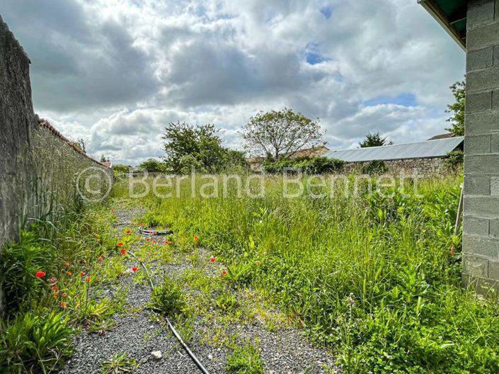 Image No.14-3 Bed House for sale