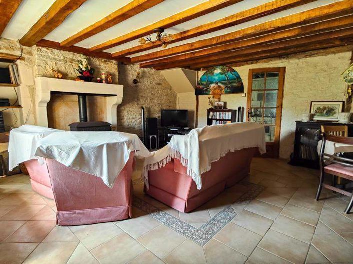 Image No.18-5 Bed House for sale