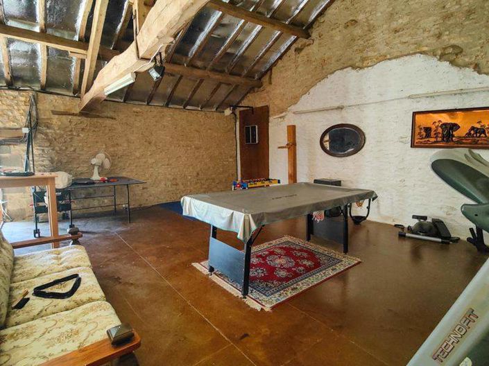 Image No.27-5 Bed House for sale