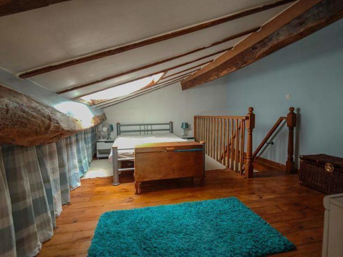 Image No.31-5 Bed House for sale