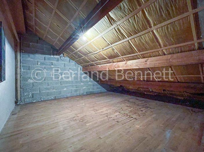 Image No.14-4 Bed House for sale