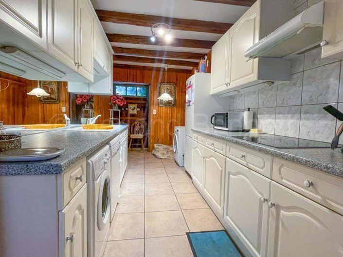 Image No.12-3 Bed House for sale