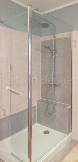 Image No.5-8 Bed House for sale