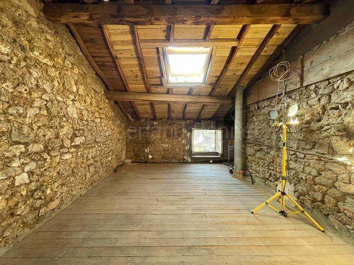 Image No.16-2 Bed House for sale