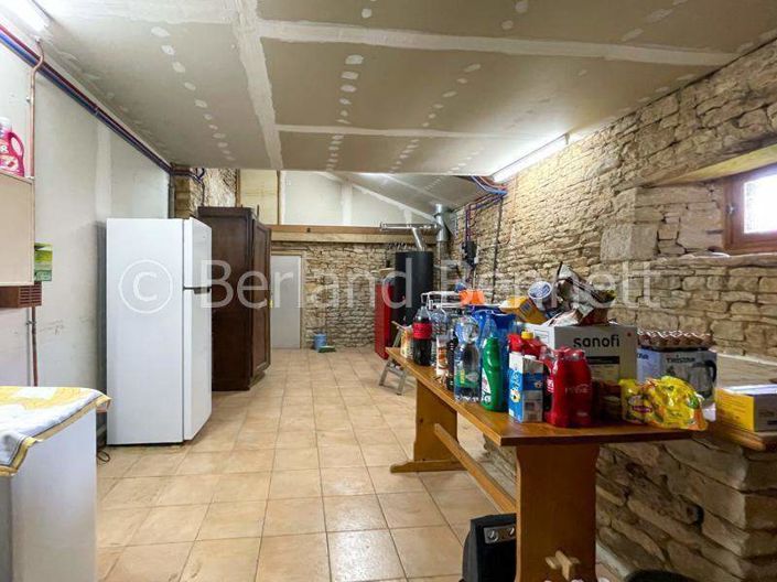 Image No.17-3 Bed House for sale