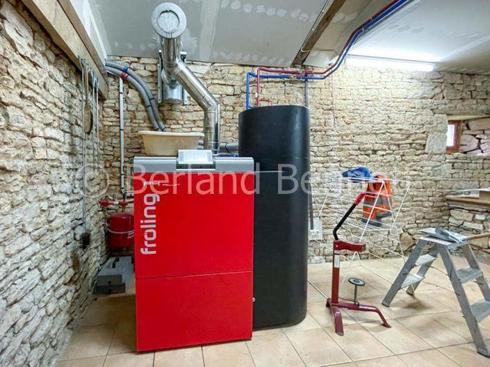 Image No.18-3 Bed House for sale