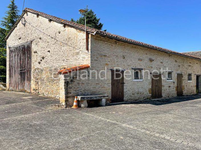 Image No.25-3 Bed House for sale