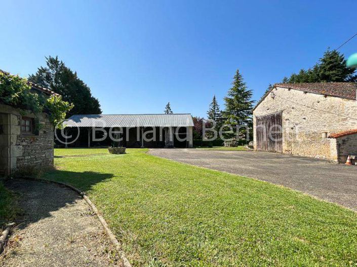 Image No.29-3 Bed House for sale