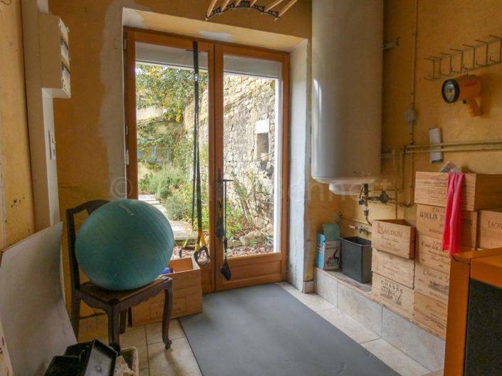 Image No.12-4 Bed House for sale