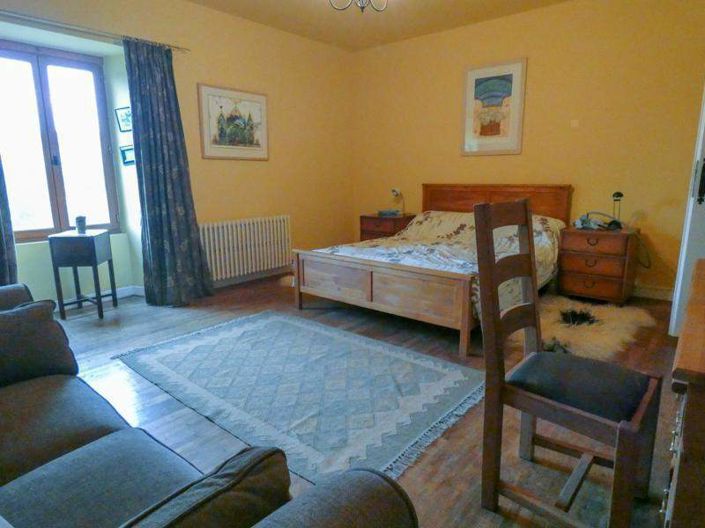 Image No.13-4 Bed House for sale