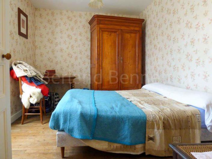 Image No.12-3 Bed House for sale