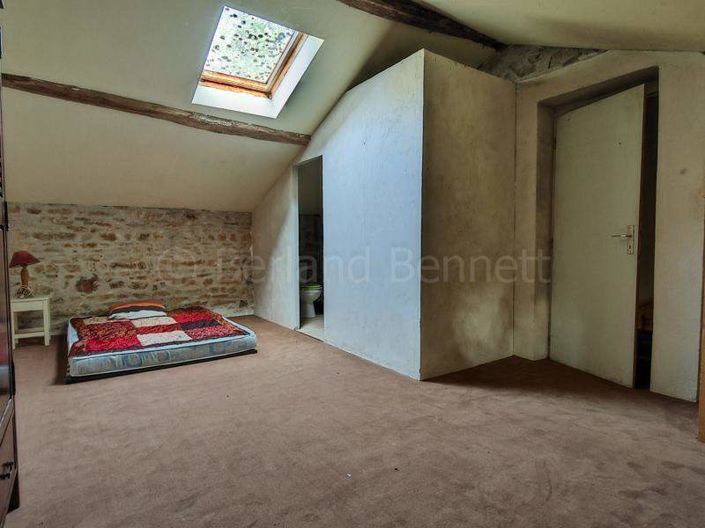 Image No.18-5 Bed House for sale