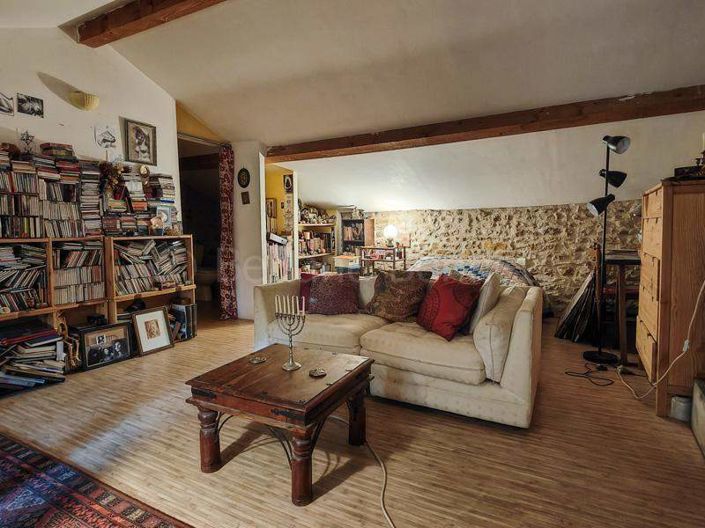 Image No.22-5 Bed House for sale