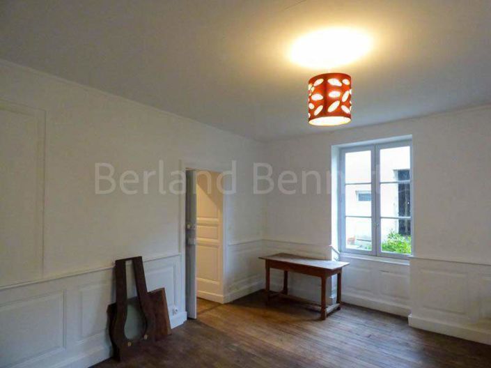 Image No.12-3 Bed House for sale