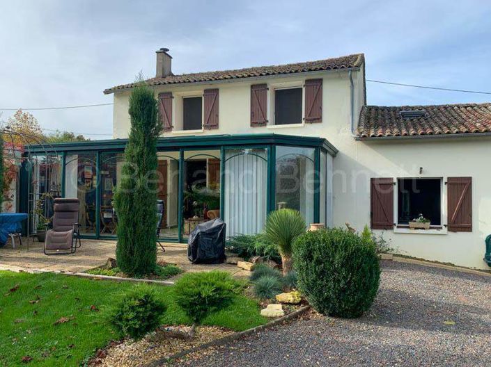 Image No.24-3 Bed House for sale