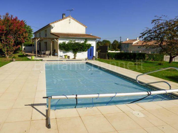 Image No.21-4 Bed House for sale