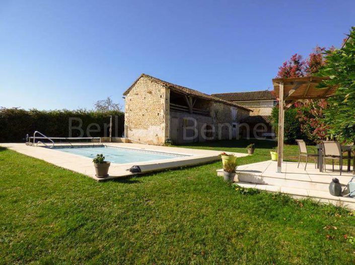 Image No.22-4 Bed House for sale