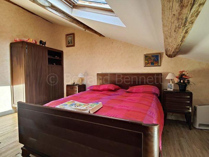 Image No.19-4 Bed House for sale