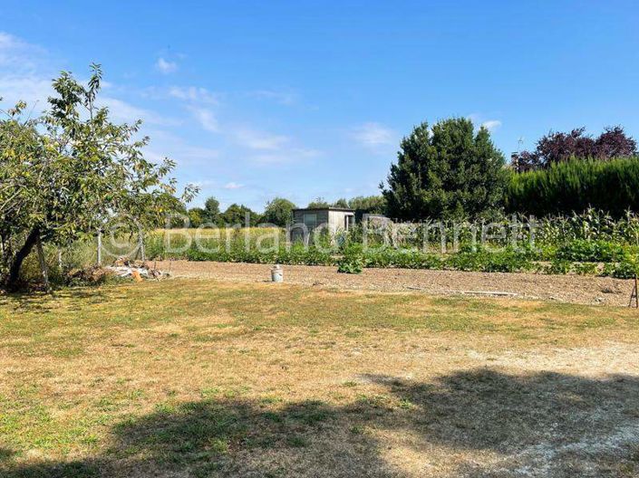 Image No.14-3 Bed House for sale