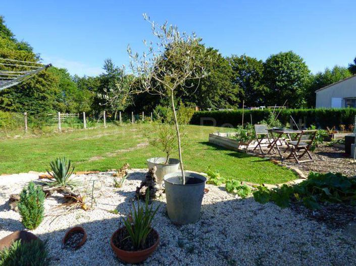 Image No.13-1 Bed House for sale