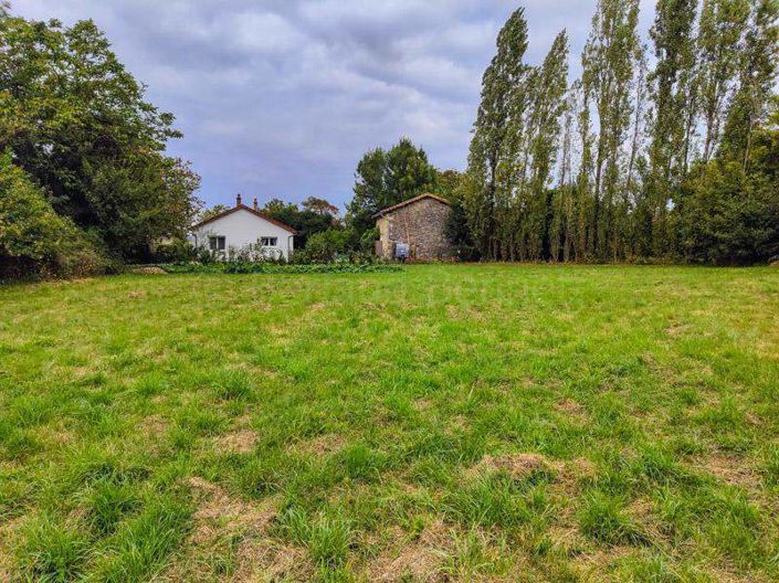 Image No.16-4 Bed House for sale