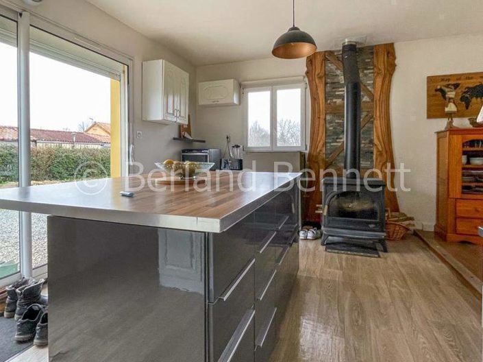 Image No.5-4 Bed House for sale