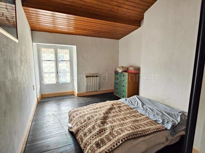 Image No.23-Maison de 9 chambres à vendre à Charroux