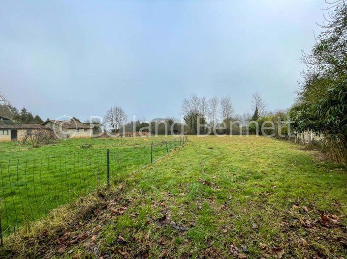 Image No.11-3 Bed House for sale