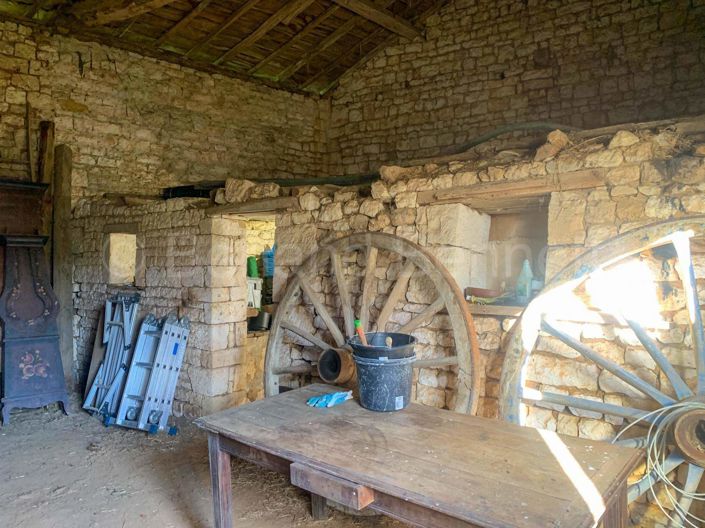 Image No.11-2 Bed House for sale