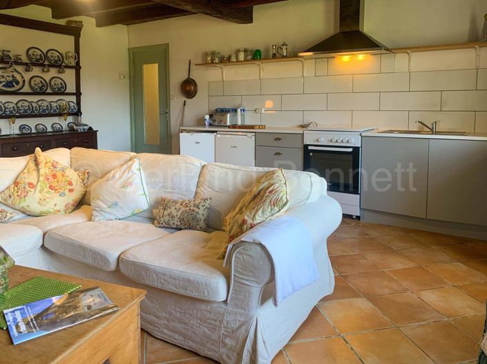 Image No.3-2 Bed House for sale