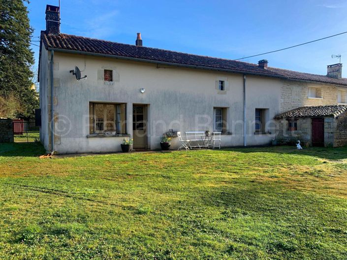 Image No.9-2 Bed House for sale