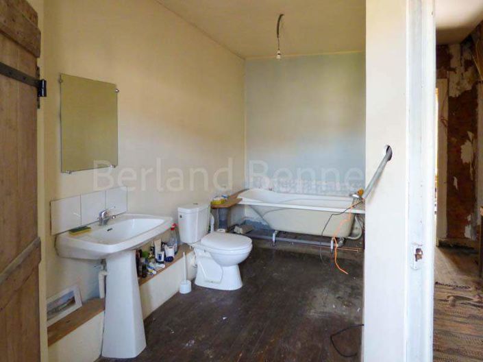 Image No.4-3 Bed House for sale