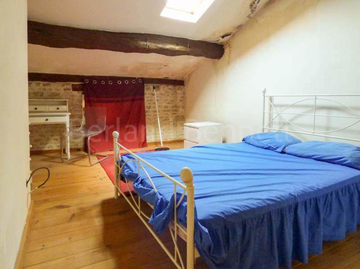 Image No.6-3 Bed House for sale