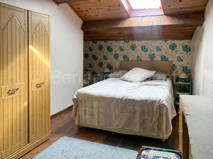 Image No.6-15 Bed House for sale