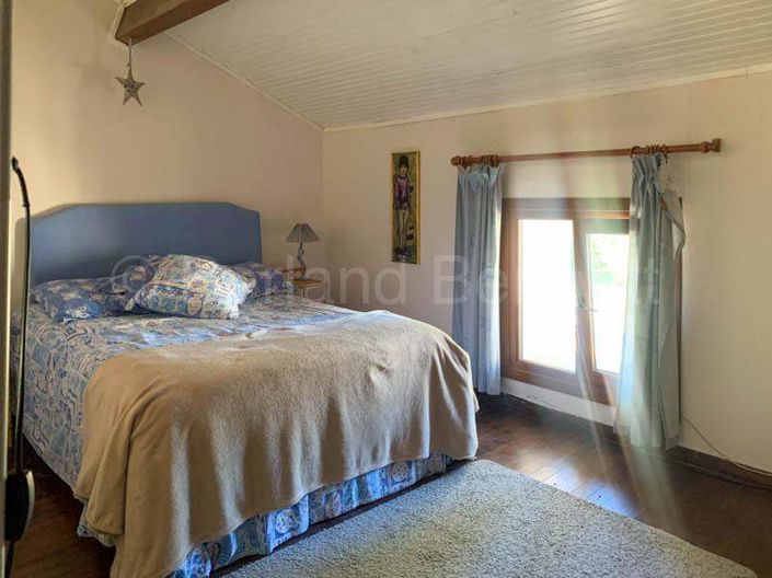 Image No.9-15 Bed House for sale