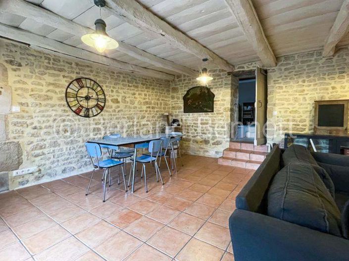 Image No.6-3 Bed House for sale