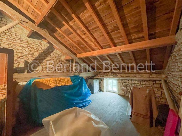 Image No.20-4 Bed House for sale