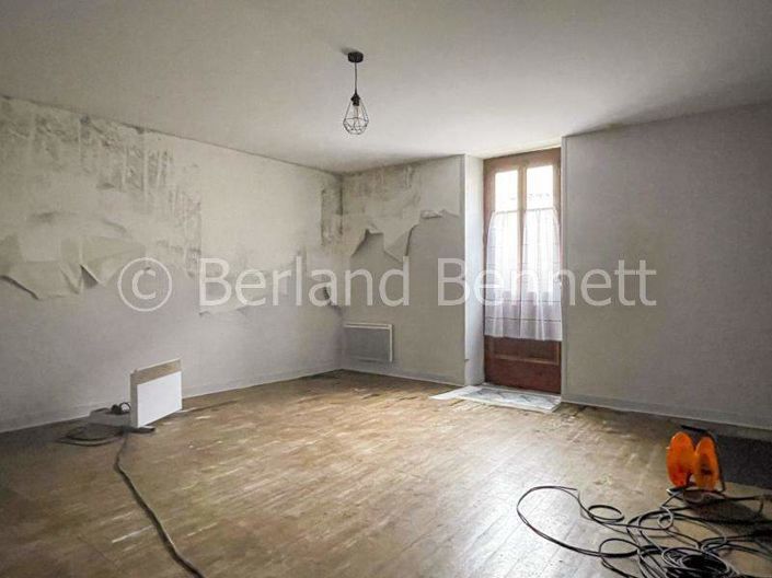 Image No.26-4 Bed House for sale