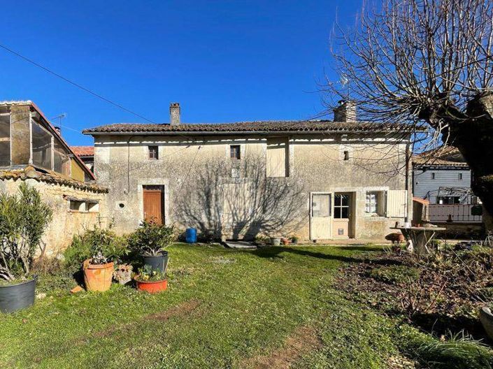Image No.1-Maison de 1 chambre à vendre à Sauzé-Vaussais
