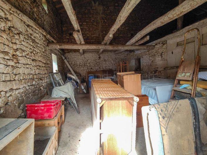 Image No.12-1 Bed House for sale