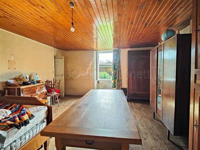 Image No.6-1 Bed House for sale