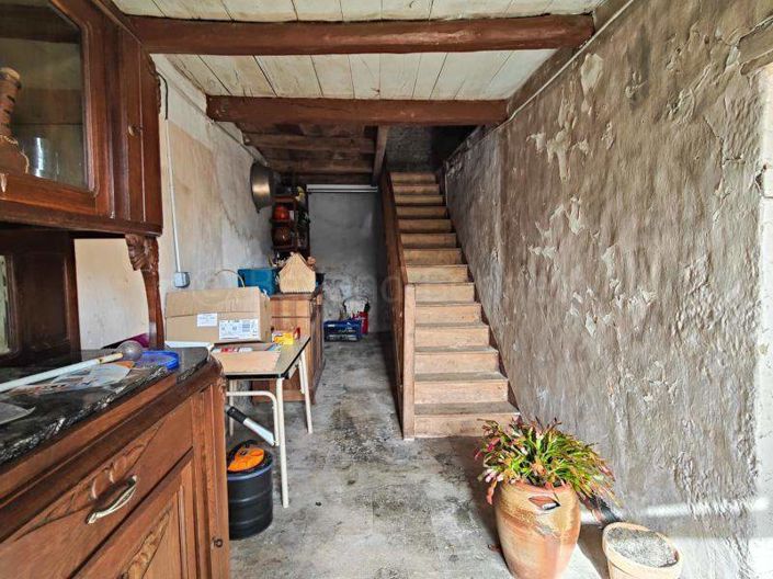 Image No.8-1 Bed House for sale