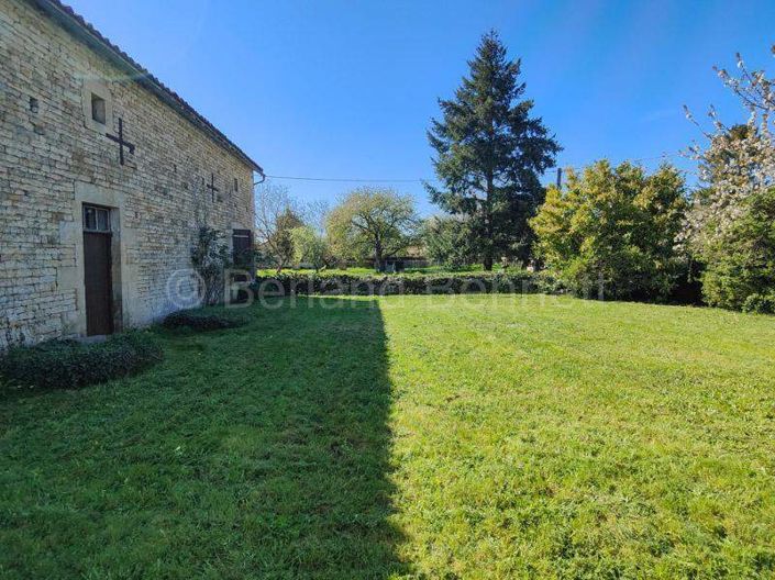 Image No.32-Maison de 2 chambres à vendre à Sauzé-Vaussais