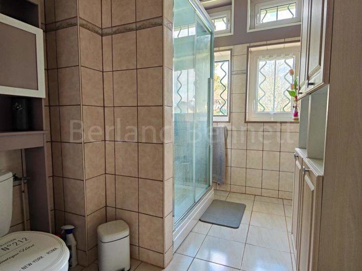 Image No.10-Maison de ville de 2 chambres à vendre à Civray